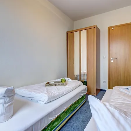 Apartment Haus Ostseeglueck - Ferienwohung Abendsonne Mit Gemeinschaftssauna *