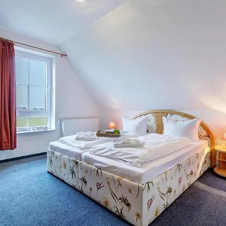 Haus Ostseeglueck - Ferienwohung Abendsonne Mit Gemeinschaftssauna * Loddin